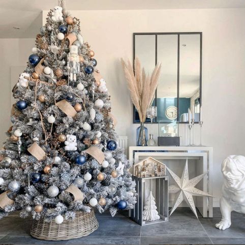 chrissiuss_eminza_noel202