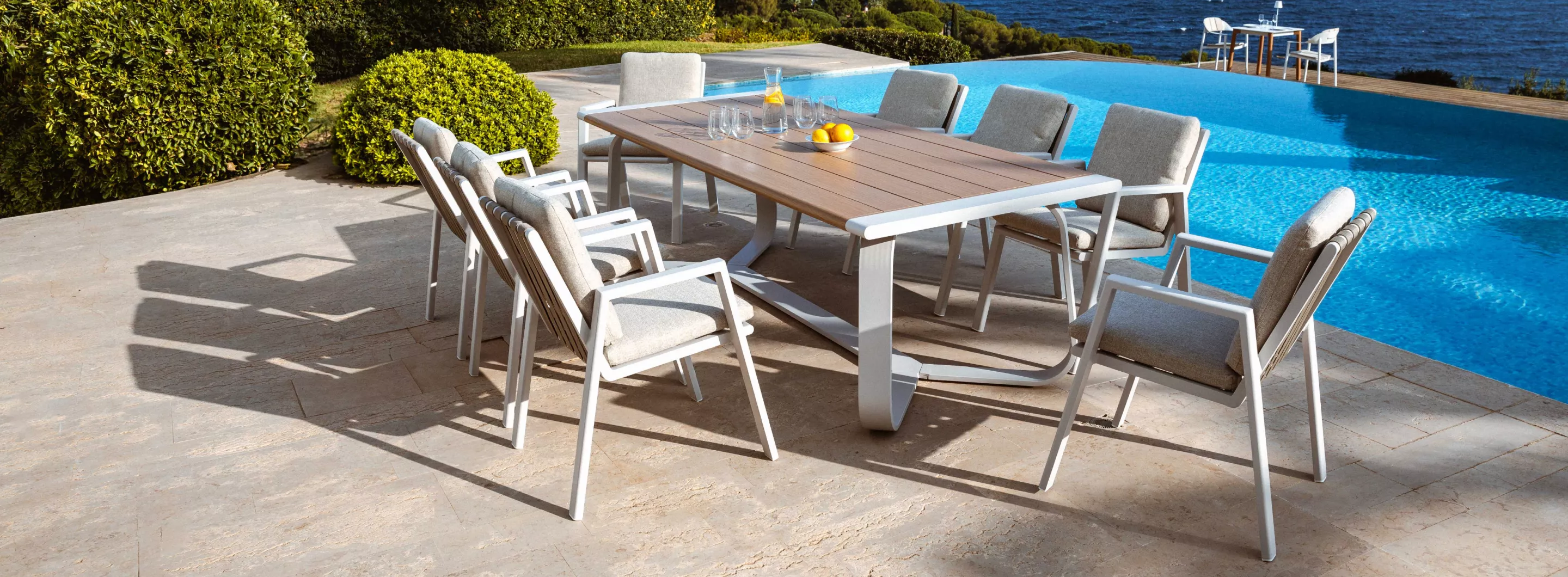 Gartentisch modern grau