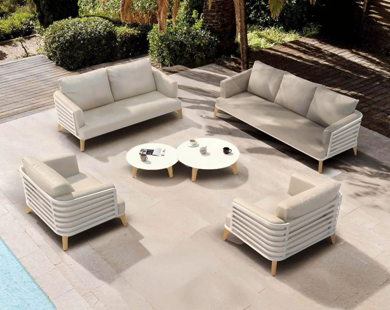 salon de jardin design en aluminium blanc