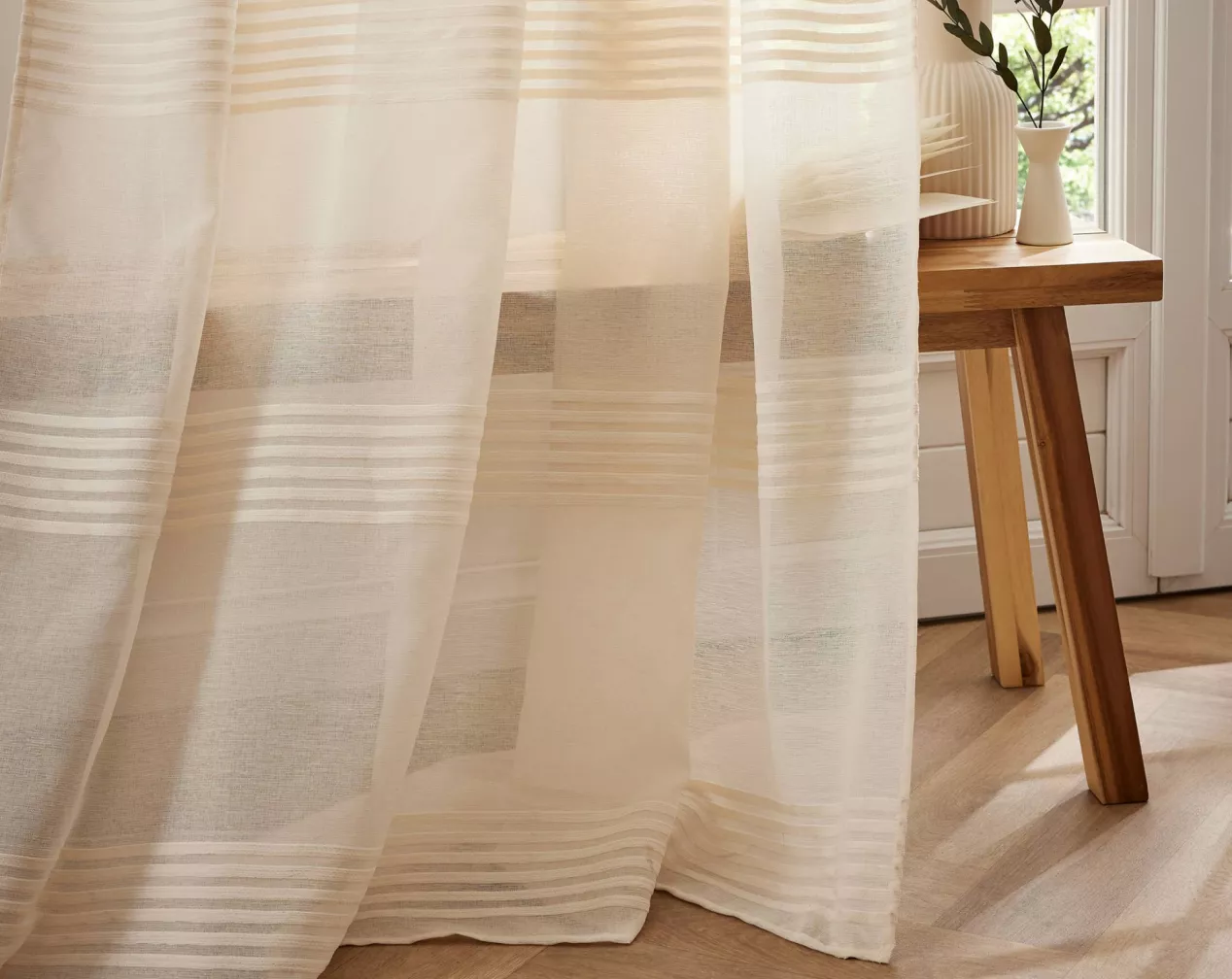 rideau léger à rayures beige
