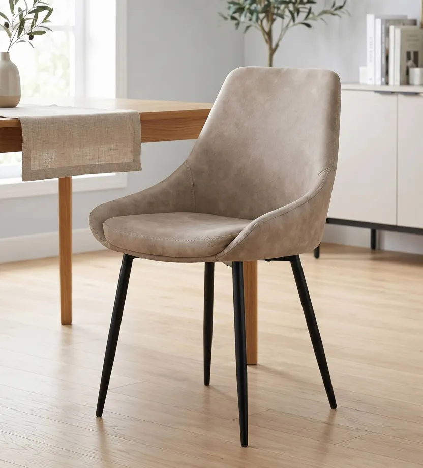 chaise effet daim beige