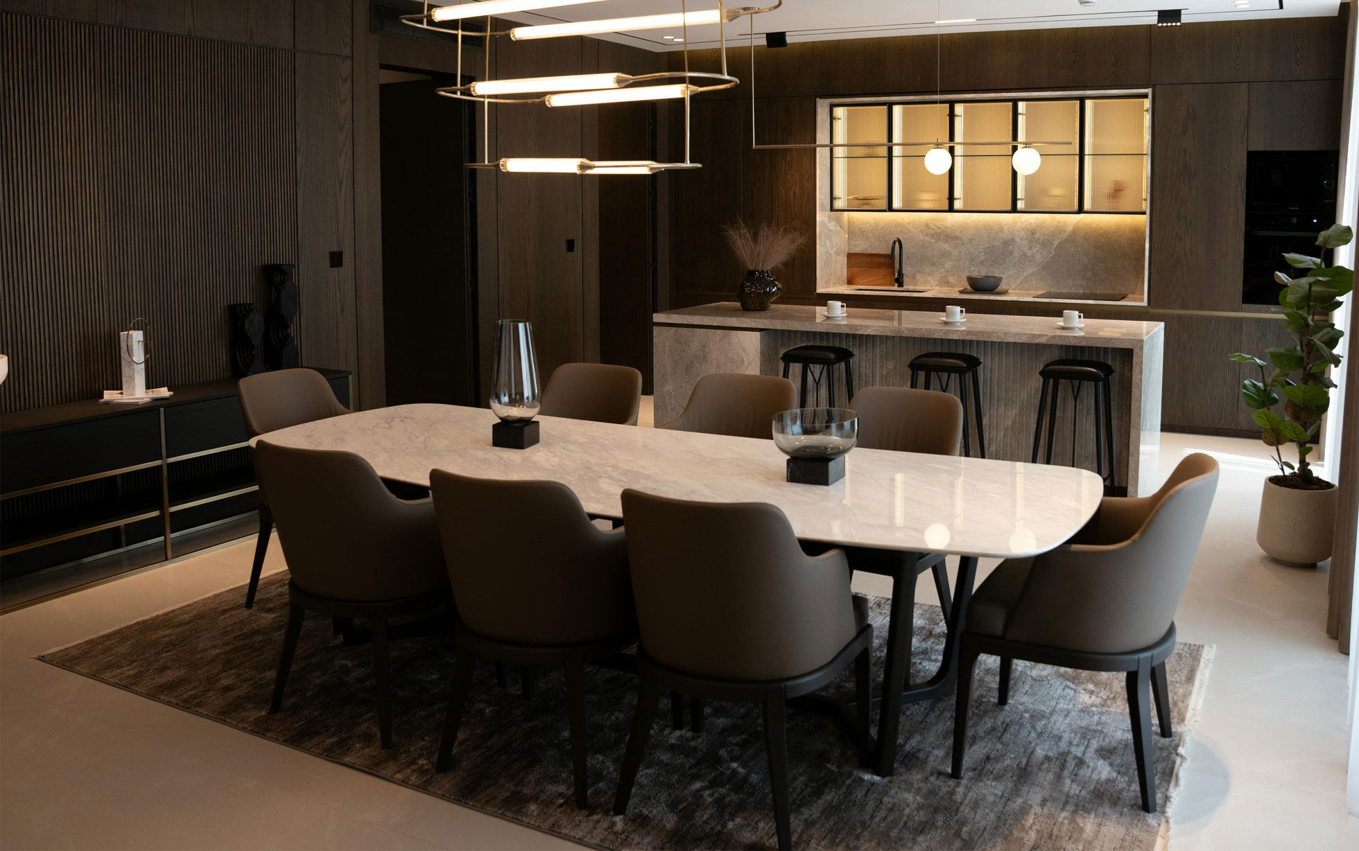 salle à manger look monochrome marron