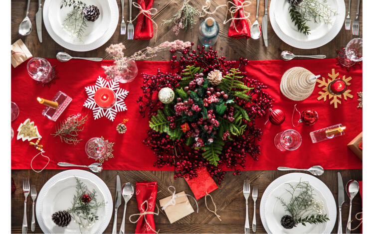 Tischdeko zu Weihnachten: die diesjährigen Trends