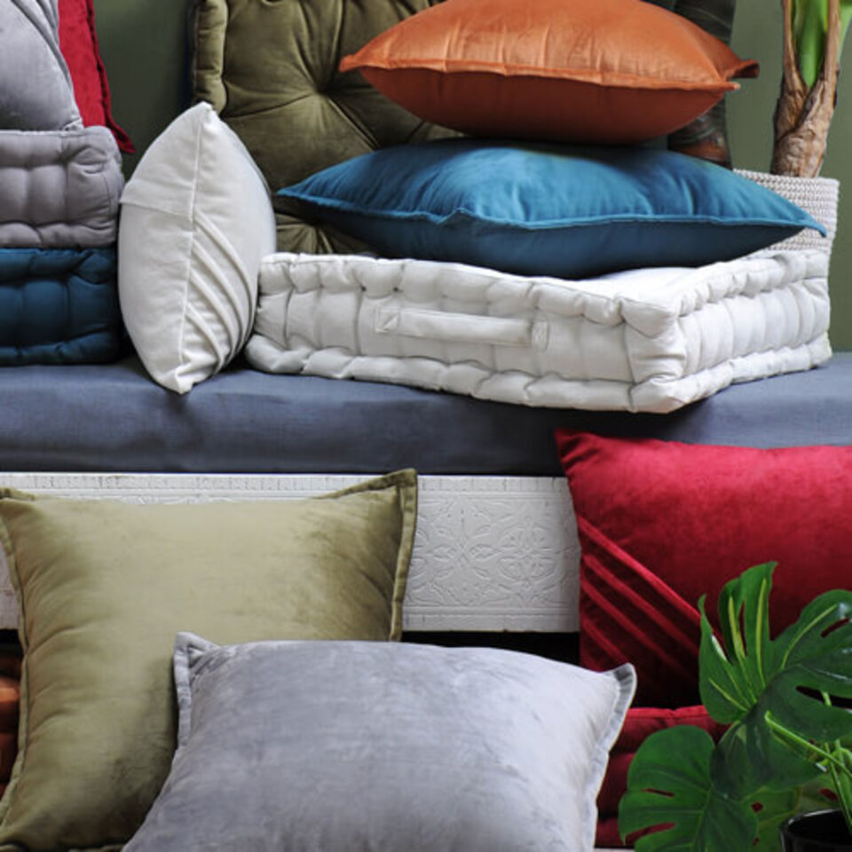 coussins salon en velours