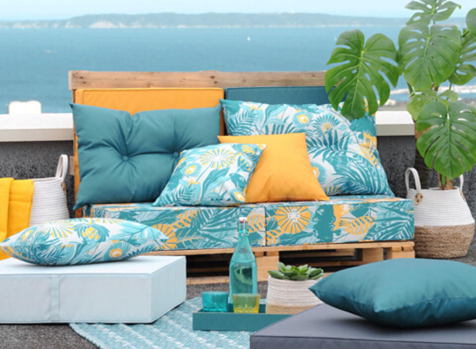 salotto da giardino pallet con cuscini impermeabili
