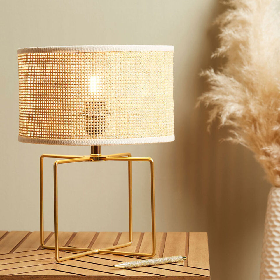 petite lampe rétro avec ampoule boule