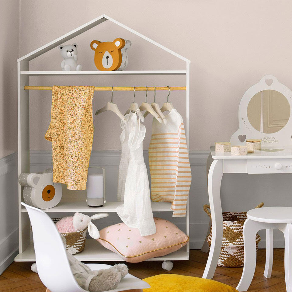 dressing enfant blanc