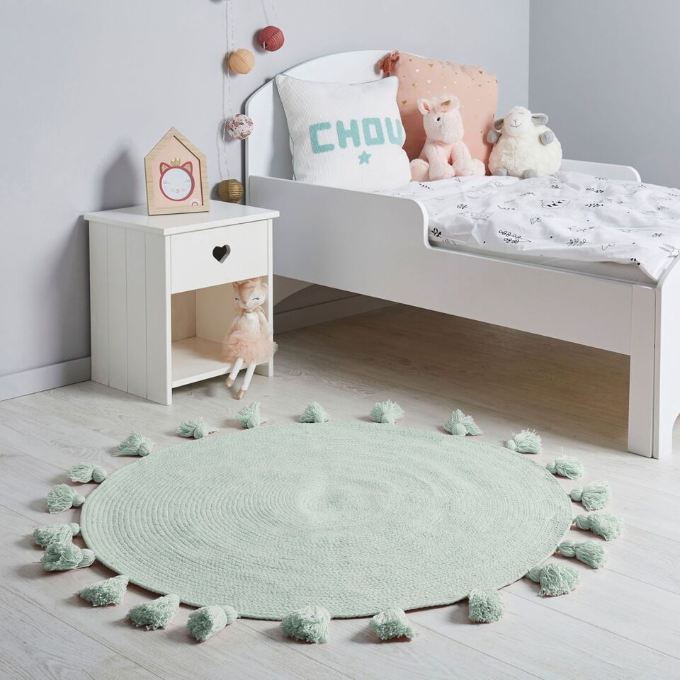 Kinderteppich Grün mit Bommeln