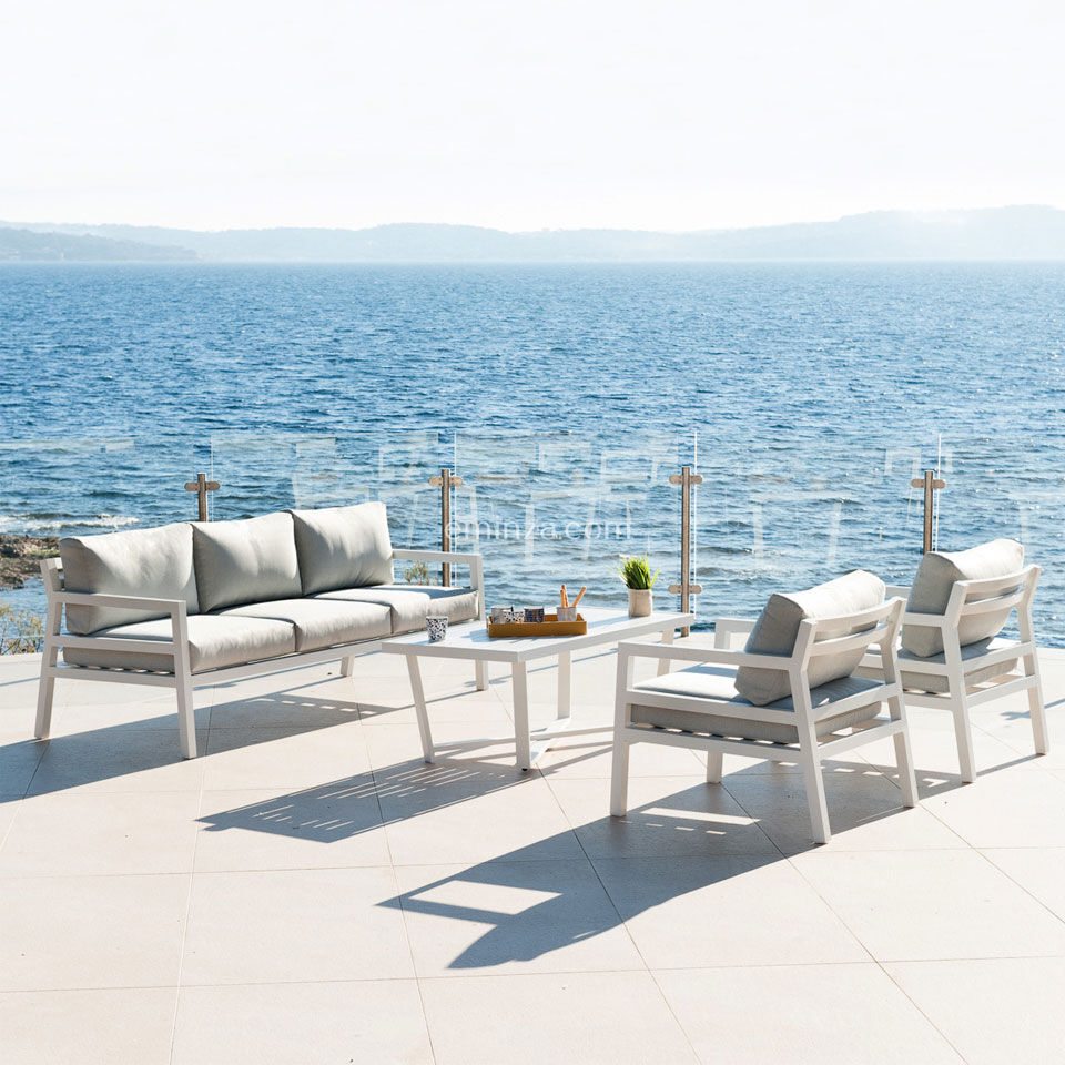 salon de jardin aluminium blanc