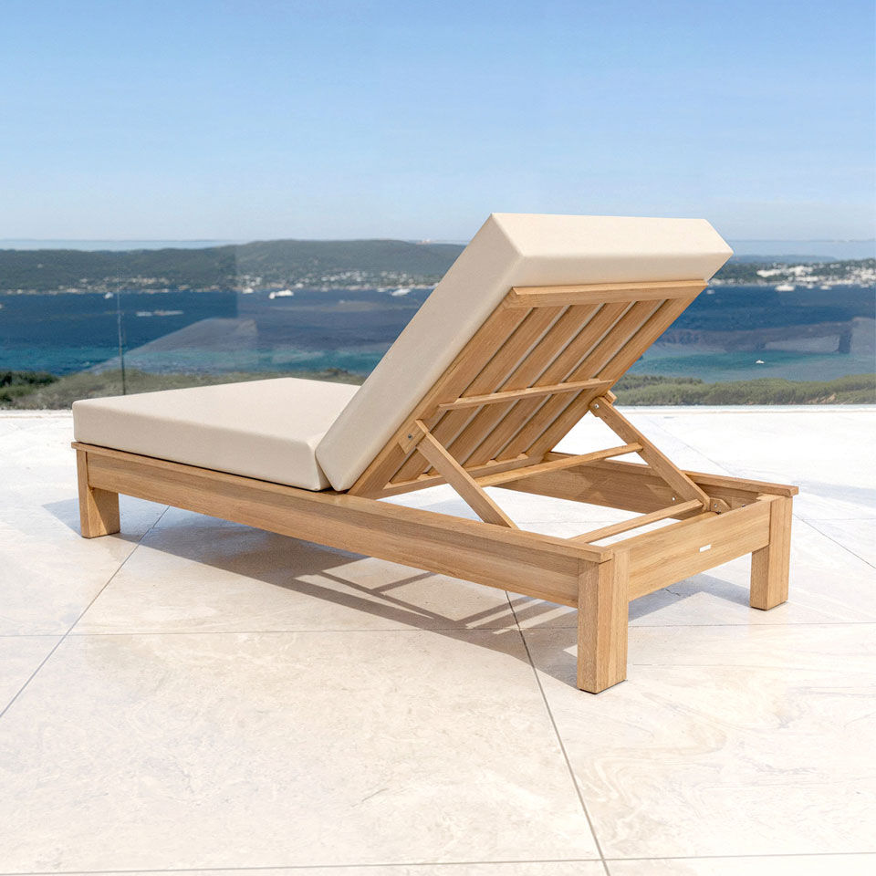 Sonnenliege aus Holz