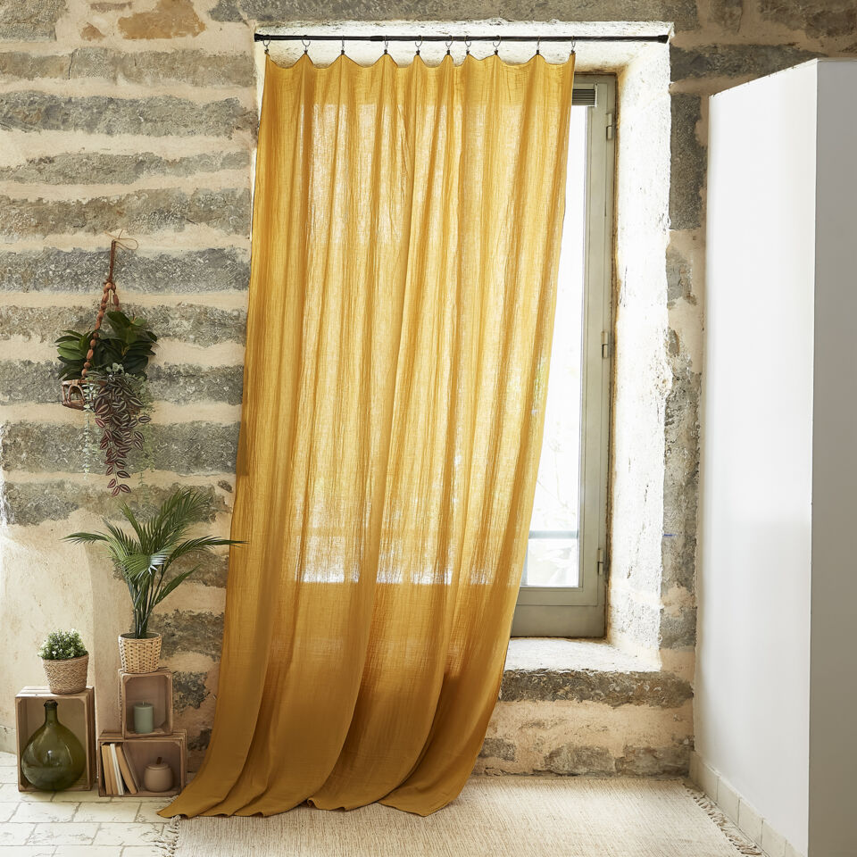 Rideau jaune safran en gaze de coton Gaia