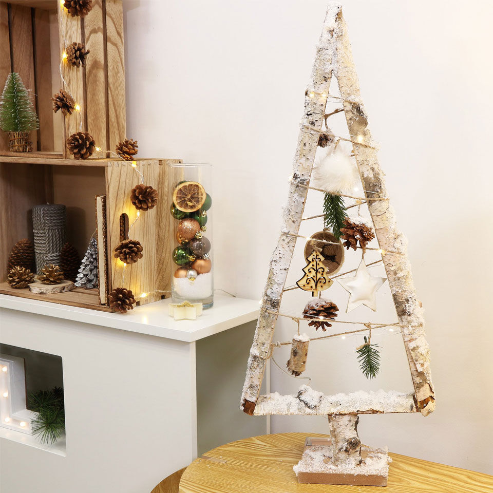 sapin en bois à poser