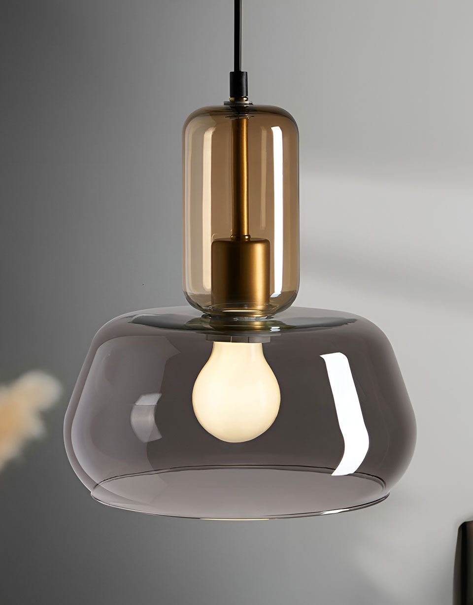 suspension lumineuse en verre ambré
