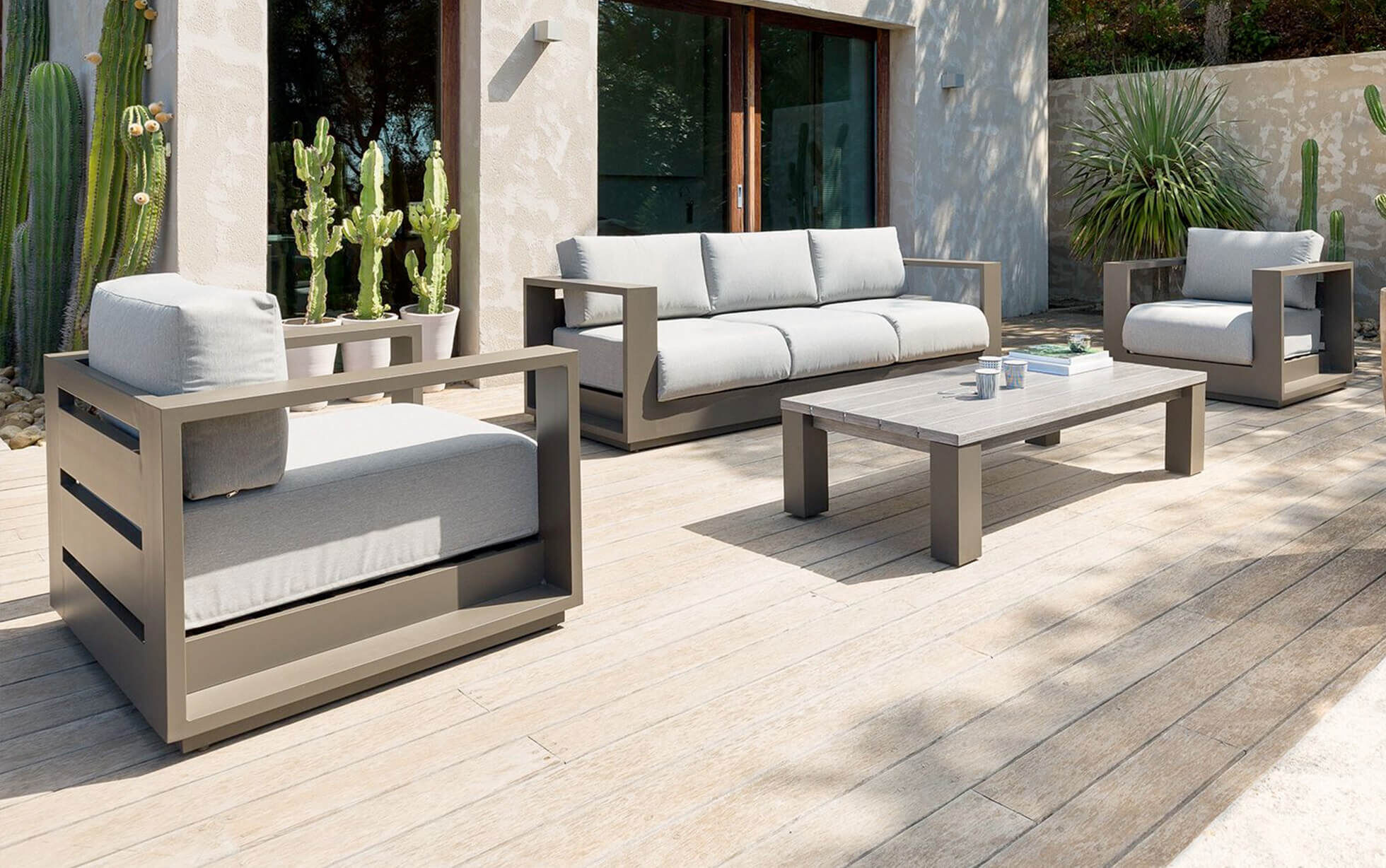 Salon de jardin design