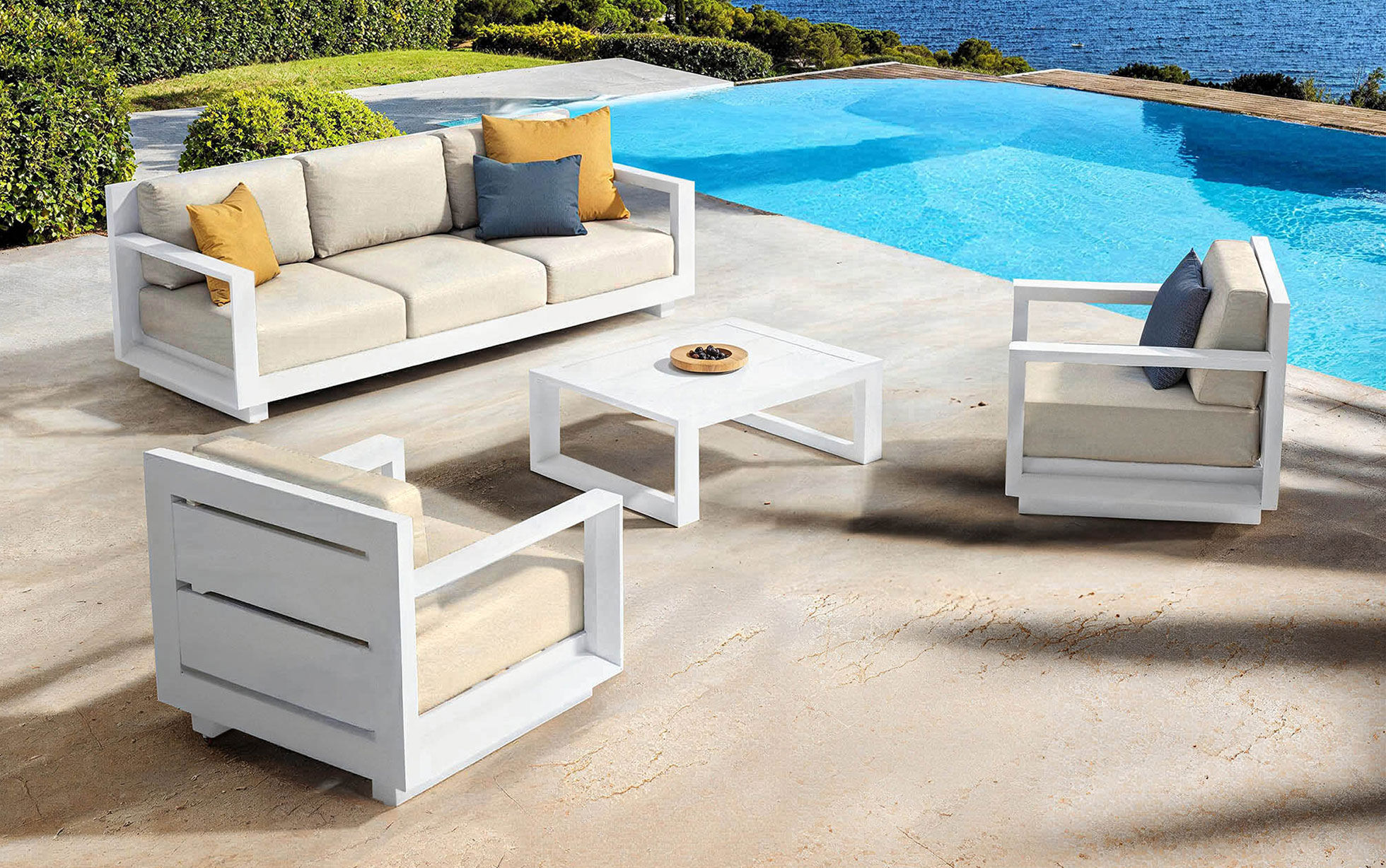 Gartenmöbel 5 Sitzplätze aus Aluminium weiß