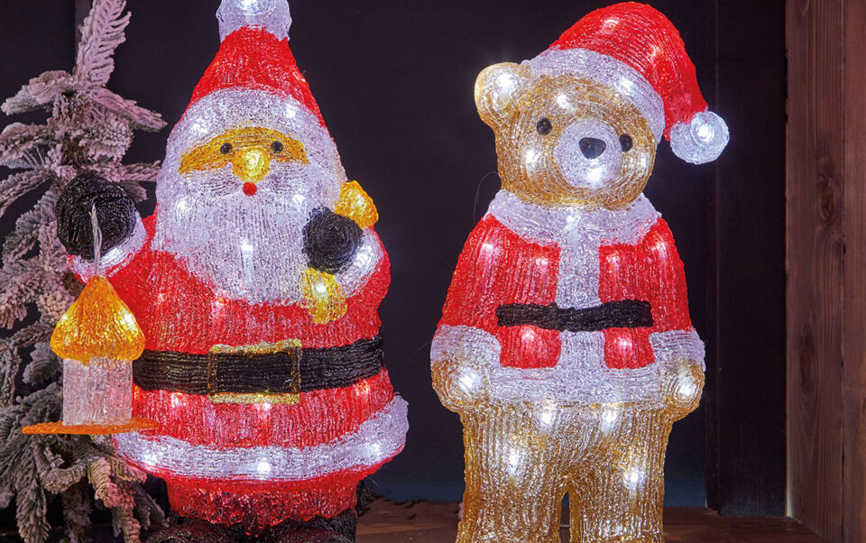 Weihnachtsmann und Bär