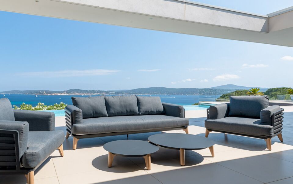 Salon de jardin design en aluminium gris anthracite