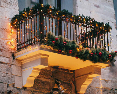 10 idées pour décorer vos extérieurs à Noël - Eminza