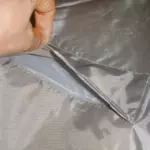 https://cdn1.eminza.com/uploads/cache/legacy_product_150_standard/uploads/media/64f759643039c/funda-de-proteccion-impermeable-para-mesa-rectangular-xl-5