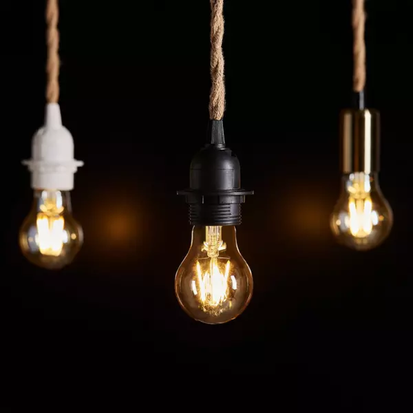 Hangende hennepverlichting (H90 cm) Zwarte Koord