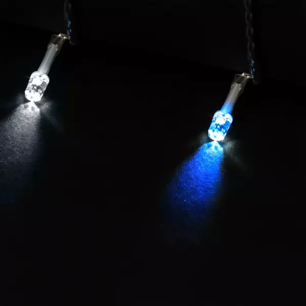 https://cdn1.eminza.com/uploads/cache/legacy_product_600_standard/uploads/media/64ffa4bd9ce6b/guirlande-lumineuse-timer-15-m-bicolore-150-led-diamant-ct-2