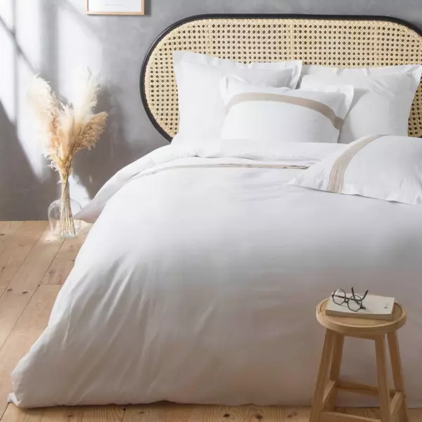 Housse de couette et deux taies coton (260 cm) Laly Blanche
