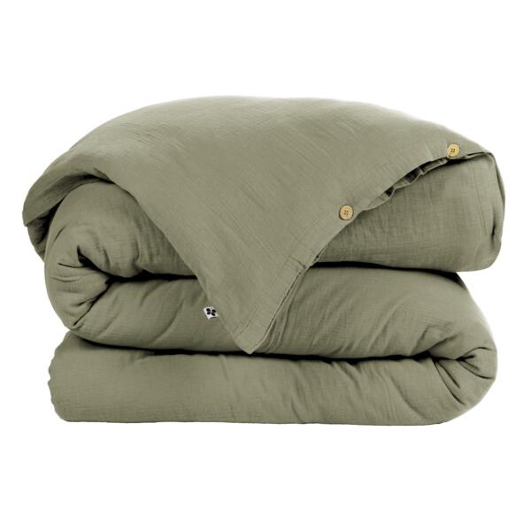 https://cdn1.eminza.com/uploads/cache/legacy_product_600_standard/uploads/media/650d726ce7d98/copripiumino-garza-di-cotone-240-cm-gaia-verde-rosmarino-2