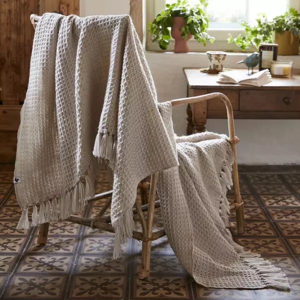 Sofadecke aus recyceltem Material (160 cm) Gabin Beige