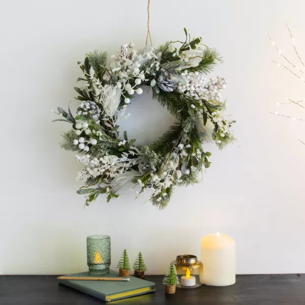 Corona de Navidad (D40 cm) Bayas escarchadas Blanco