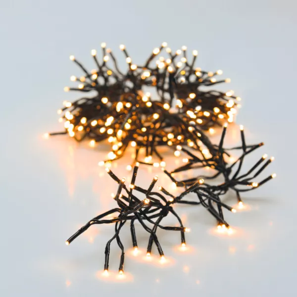 Guirlande lumineuse 5,50 m 768 LED câble noir Boa Blanc extra chaud