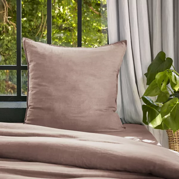Kussensloop vierkant gewassen TENCEL™ Lyocell (63 x 63 cm) Olivia Poederroze