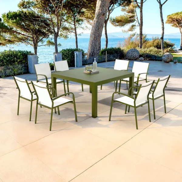 Mesa de jardín cuadrada de aluminio para 8 personas (136 x 136 cm) Murano Verde oliva