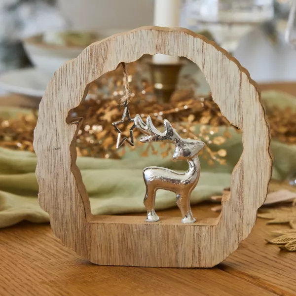 Houten rondje (H14 cm) Rendier en ster Blond hout