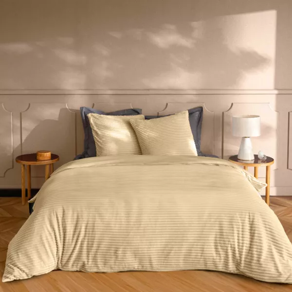 Housse de couette et deux taies d'oreiller flanelle (240 x 220 cm) Veloutea Beige sable