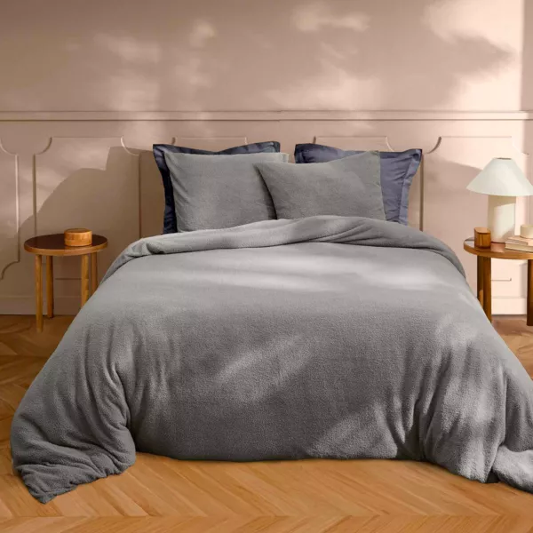 Housse de couette et deux taies d'oreiller bouclette (240 x 220 cm) Helena Gris anthracite