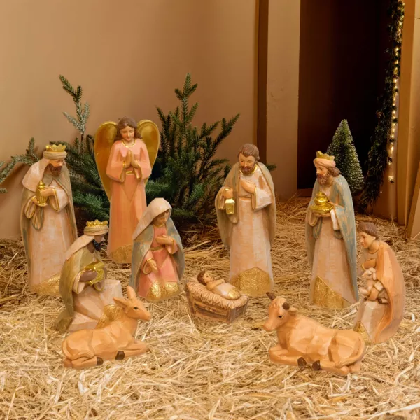 Set von 10 Krippenfiguren (Höhe 15 cm) von Tilana