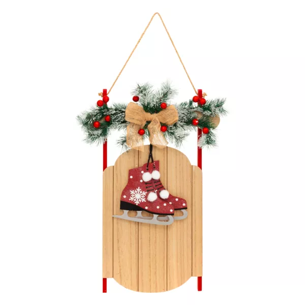 Kersthanger van hout (H50 cm) Slee en schaatsen