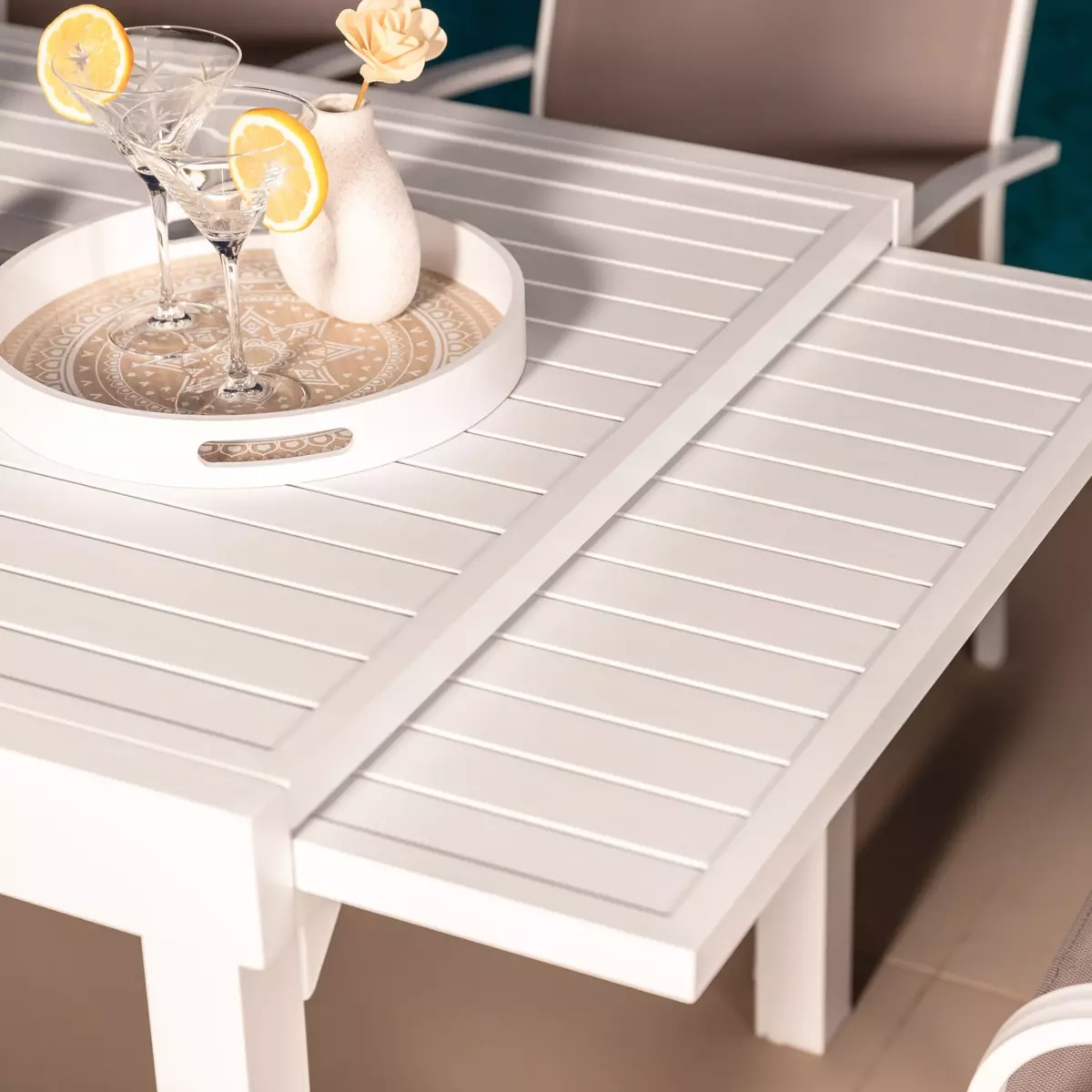 Table De Jardin Extensible 4-12 Personnes - Plastique Recyclable - Blanc - Transformable Rectangulaire/Carré
