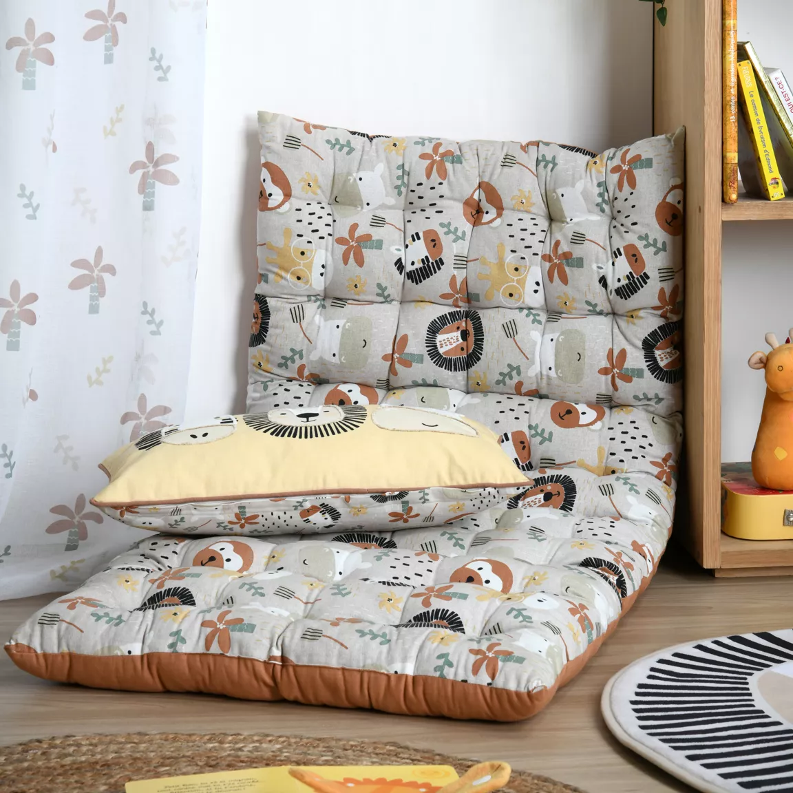 Colchoneta de suelo infantil en en algodon 60 x 120 cm Coquin Beige Textiles para ninos Eminza