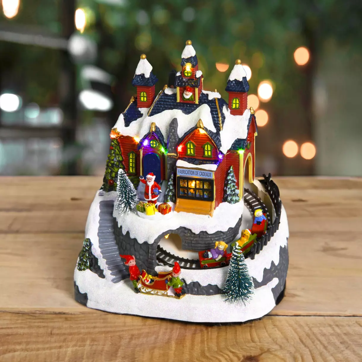 Pueblo de Navidad luminoso a pilas Taller y tren de Navidad luminoso y musical 1