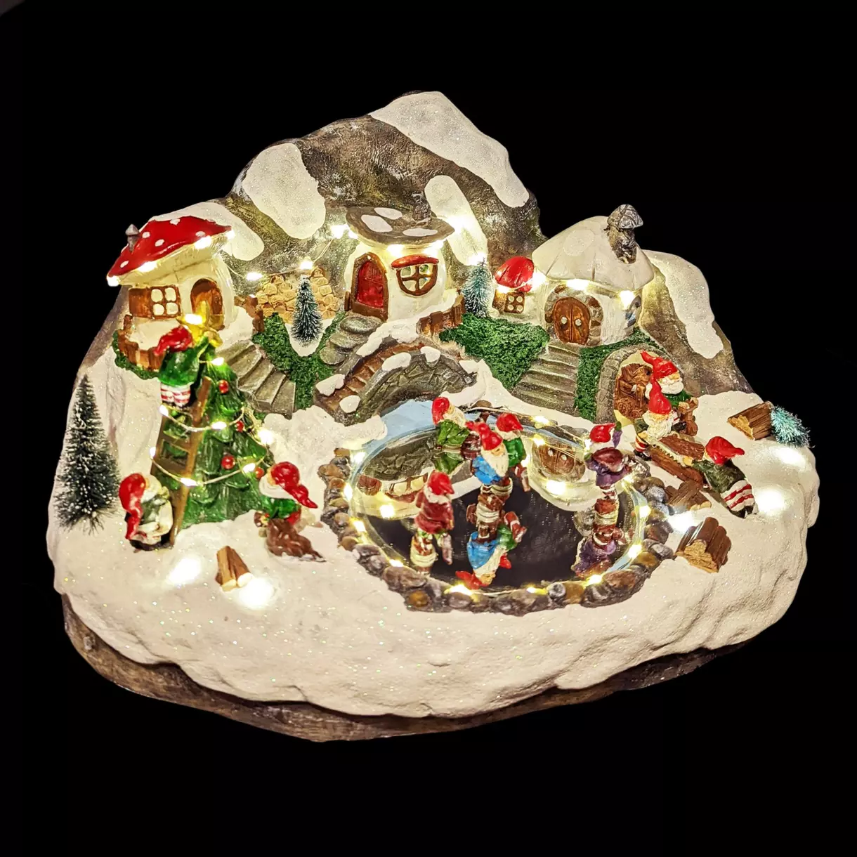 Verlicht en muzikaal kerstdorp Elfenhuisje 1