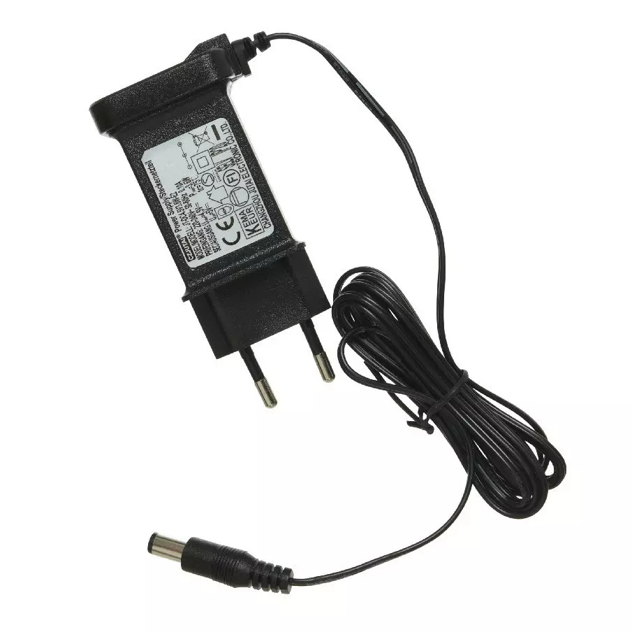 Transformador con cable para pueblo 1