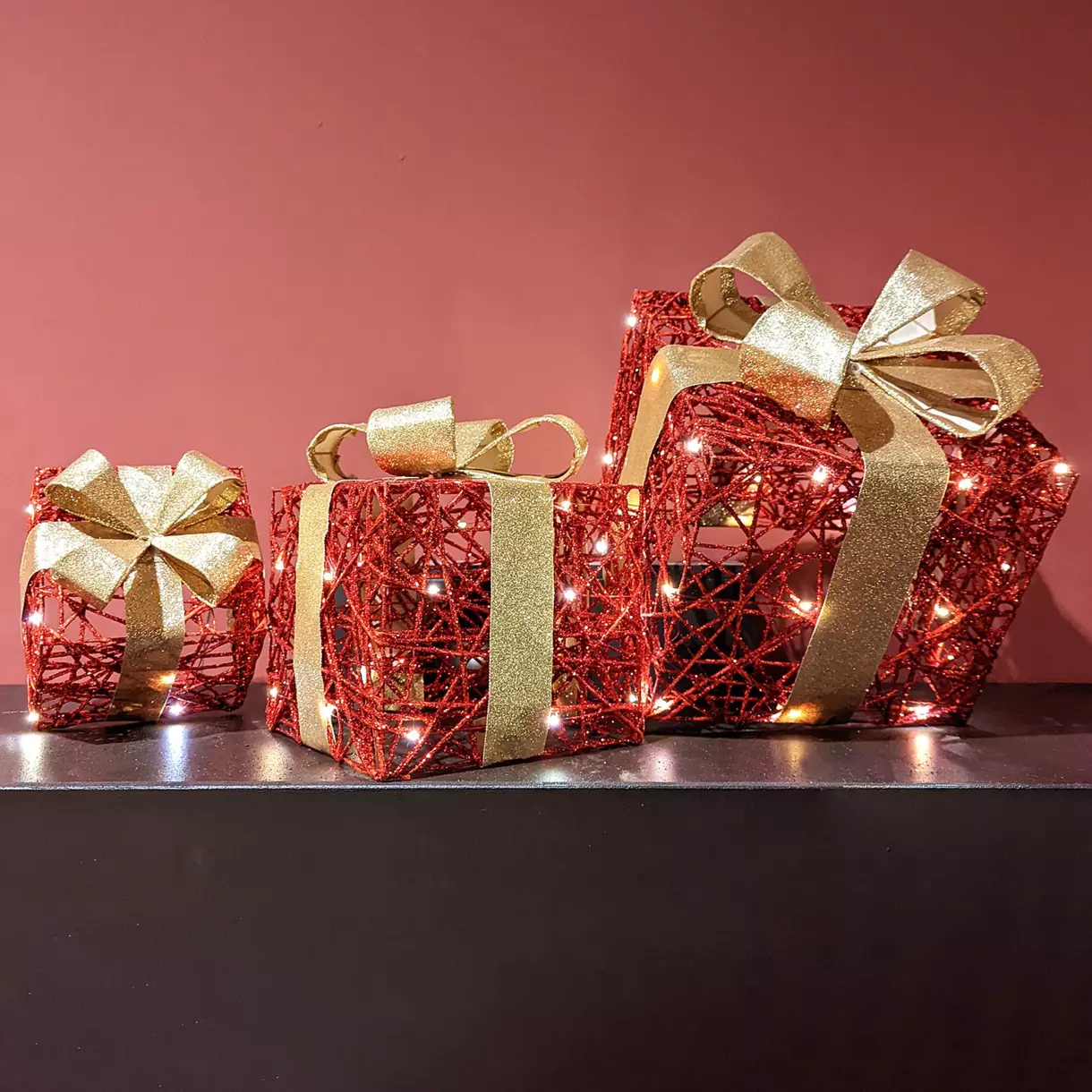 set de 3 regalos rojos a pilas con luz Blanco cálido 30 LED 1