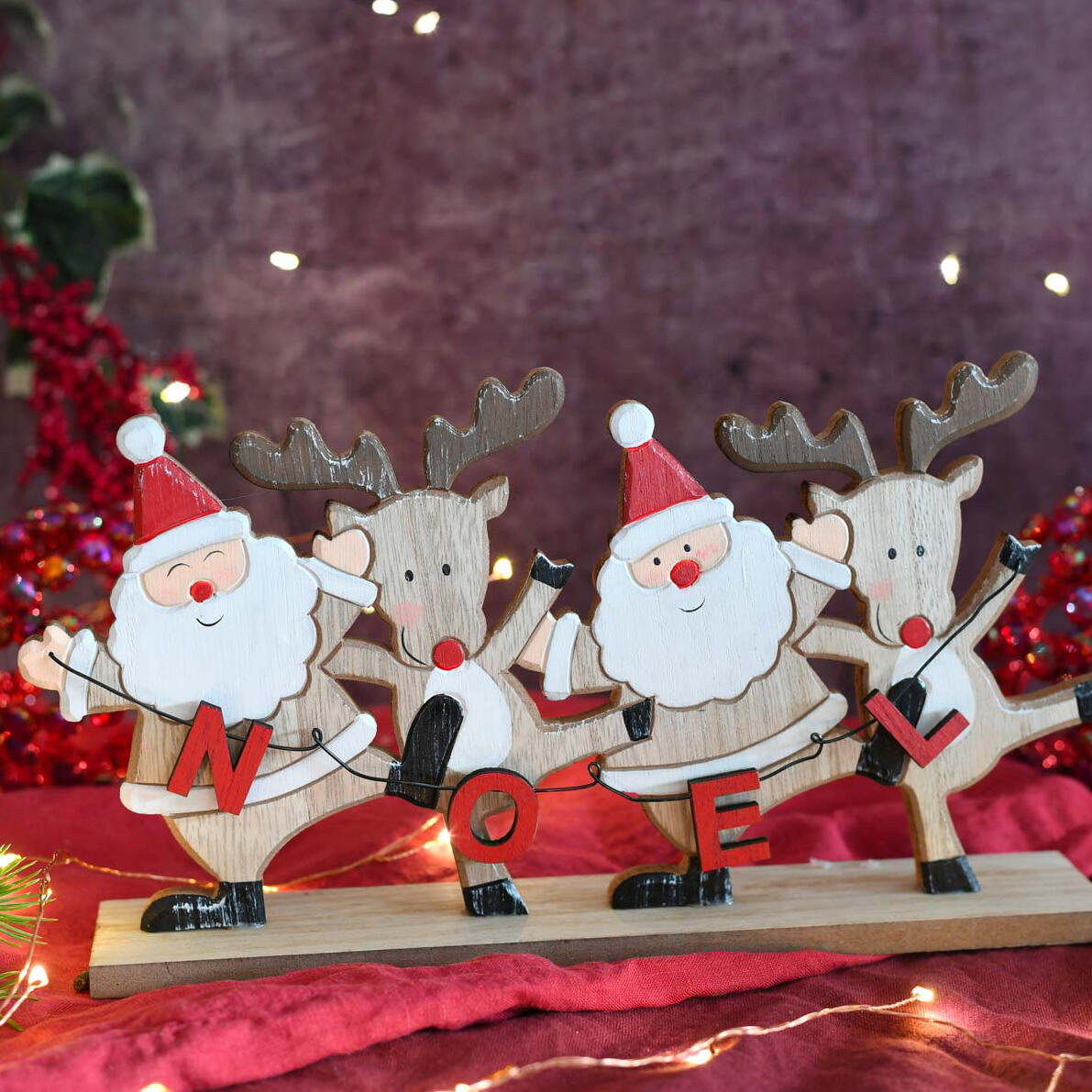Babbo Natale e  le renne in legno da posare Rosso 1