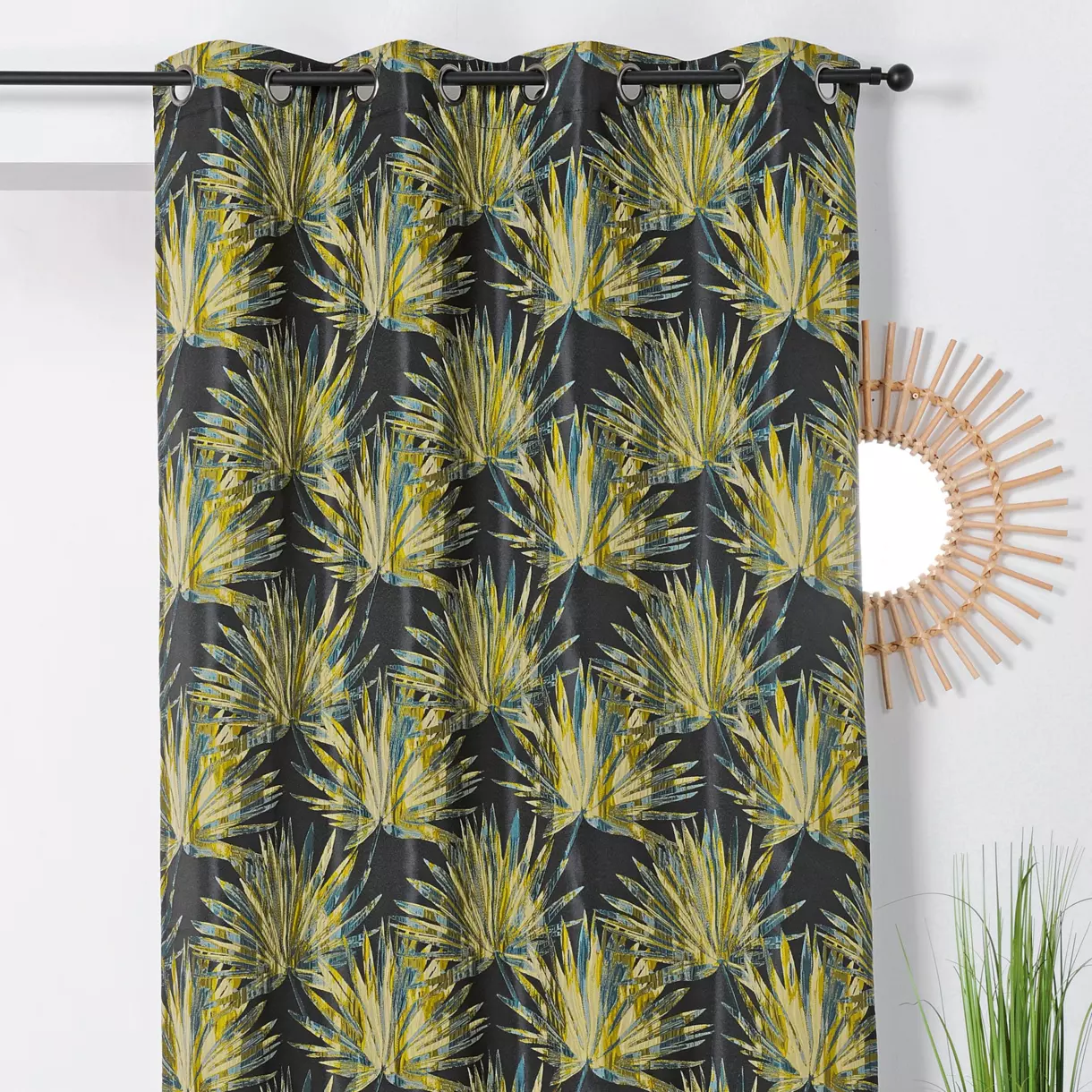 Cortina semi opaca (135 x 245 cm) Bali Verde 1