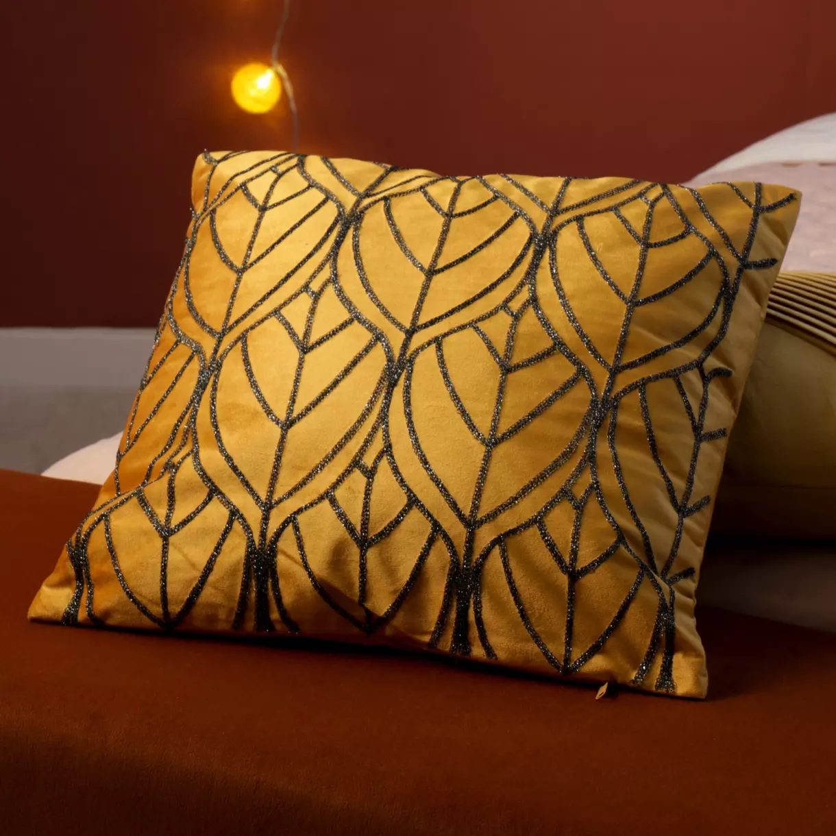 Coussin carré (40 cm) Charly Jaune ocre 1