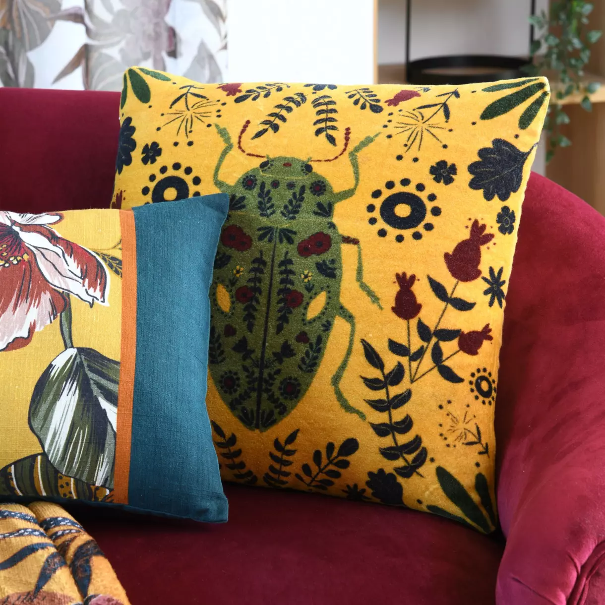 Coussin carré (40 cm) Curiosity Jaune moutarde 1