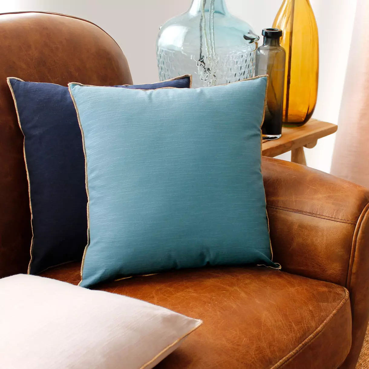 Coussin carré (40 cm) Vegetalis uni Bleu lagon 1