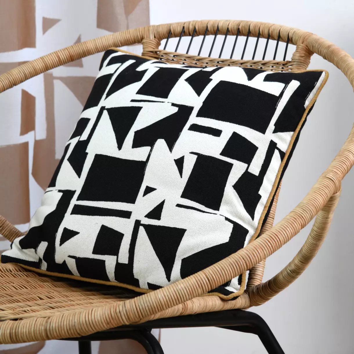 Coussin carré coton (40 cm) Chester Noir