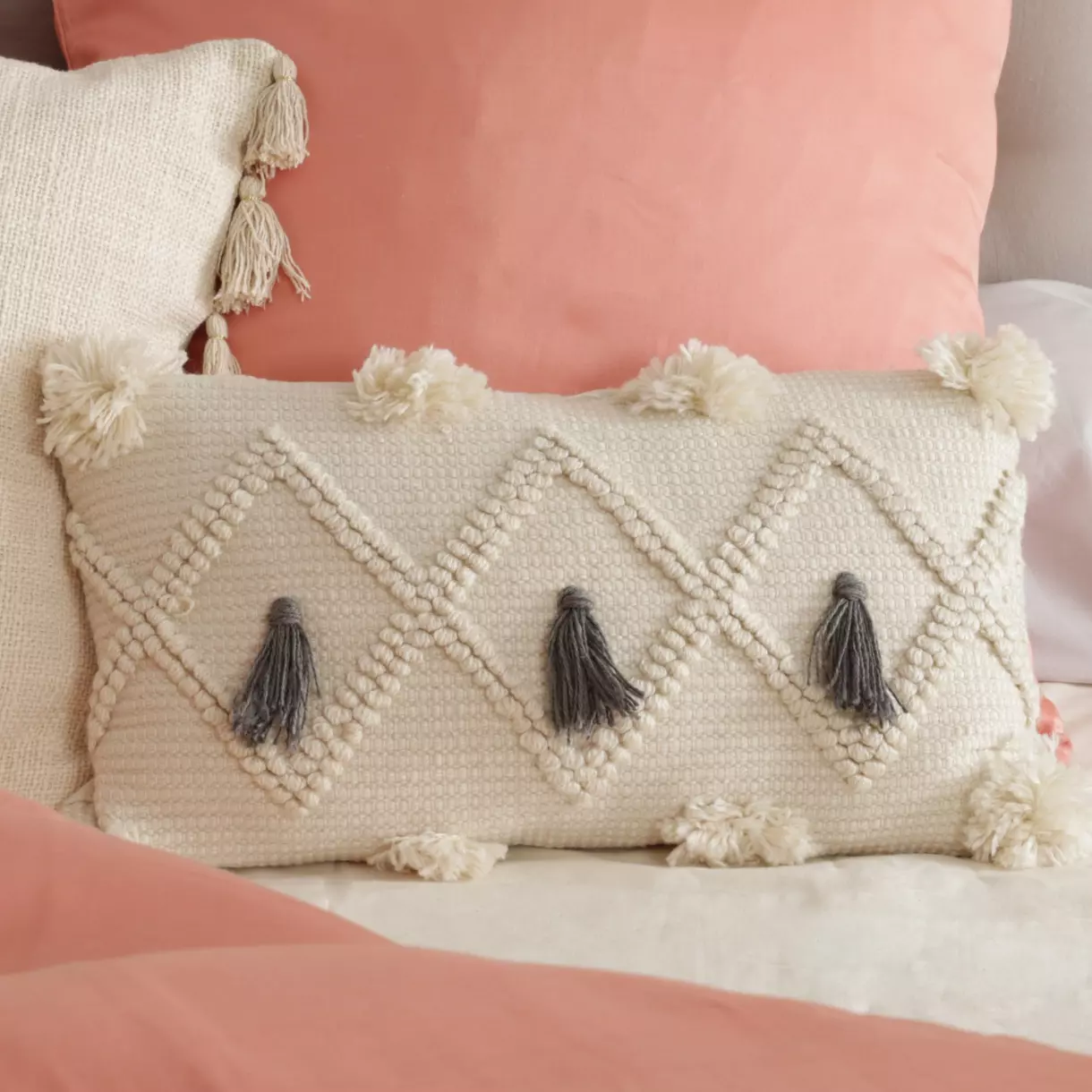 Cojín rectangular Row Gris 1
